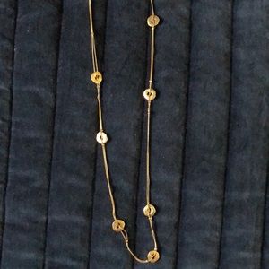 Gold chain necklace